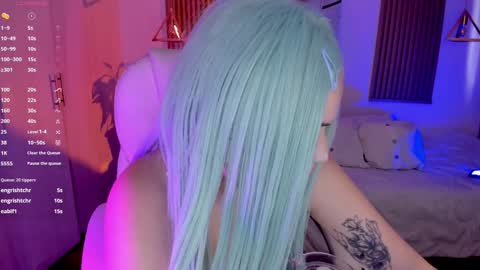 Kendall online show from 12, 12, 2024