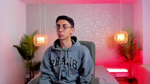 Snapshot of gio_carangi chatting on 28, 3, 2026 Gio Carangi online show from 28, 3, 2026