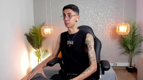 Snapshot of gio_carangi chatting on 2, 4, 2026 Gio Carangi online show from 2, 4, 2026