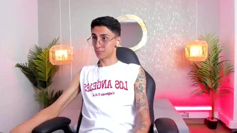 Snapshot of gio_carangi chatting on 10, 4, 2026 Gio Carangi online show from 10, 4, 2026