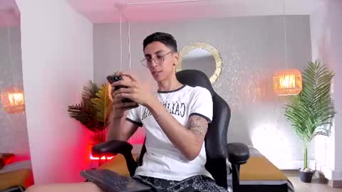 Snapshot of gio_carangi chatting on 16, 6, 2026 Gio Carangi online show from 16, 6, 2026