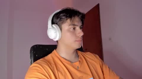 Snapshot of gio_russo chatting on 13, 2, 2026 GioRusso online show from 13, 2, 2026