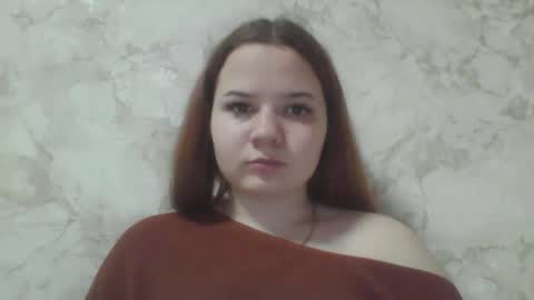 girl_cute07 online show from 7, 2, 2026