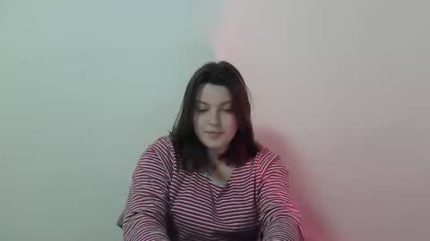 Snapshot of girl_leya chatting on 25, 10, 2025 girl_leya online show from 25, 10, 2025