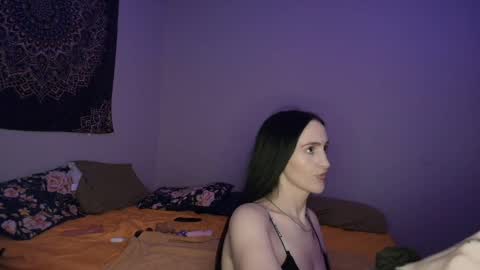 Snapshot of girlofurdreamsxxxxox chatting on 3, 4, 2026 Camille online show from 3, 4, 2026