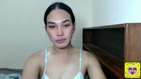 Rhaine online show from 6, 1, 2025
