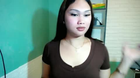 Snapshot of girlthatuneedxxx chatting on 27, 6, 2026 Rhaine online show from 27, 6, 2026