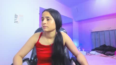 GISELLE ROLDAN online show from 22, 2, 2026