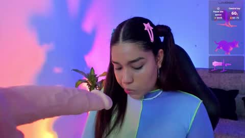 Giselle online show from 12, 11, 2025