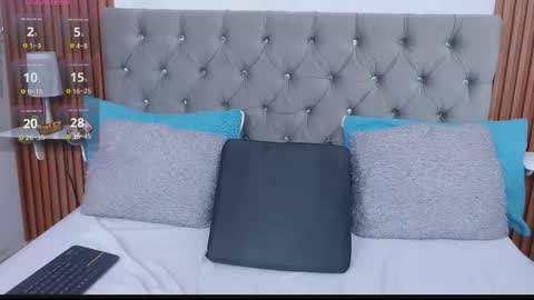 Gissell Saenz online show from 25, 10, 2025