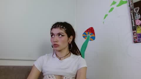 Snapshot of giulietta_mon chatting on 23, 7, 2026 Giulietta online show from 23, 7, 2026