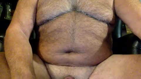 giutomma930394 online show from 12, 11, 2025