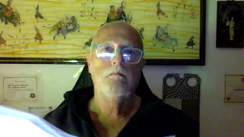 giutomma930394 online show from 16, 4, 2026