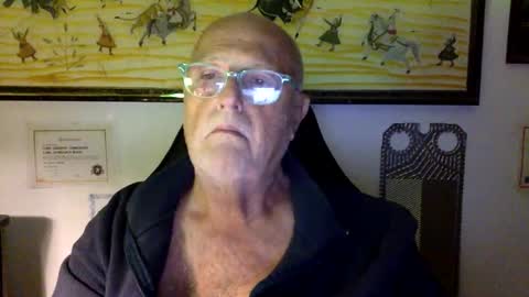 giutomma930394 online show from 19, 5, 2026
