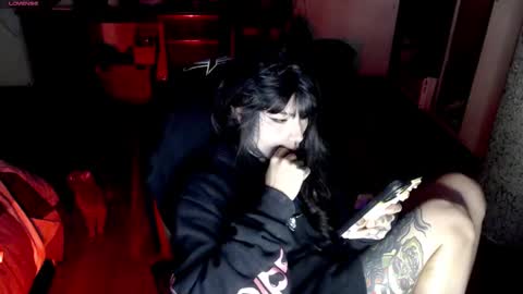 Snapshot of givenom chatting on 20, 9, 2025 dirtyvenom online show from 20, 9, 2025