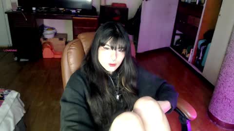 Snapshot of givenom chatting on 1, 10, 2025 dirtyvenom online show from 1, 10, 2025