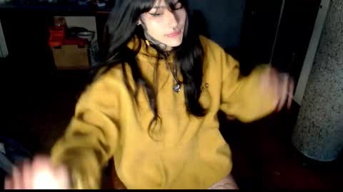 Snapshot of givenom chatting on 14, 10, 2025 dirtyvenom online show from 14, 10, 2025