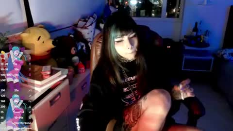 Snapshot of givenom chatting on 26, 6, 2026 dirtyvenom online show from 26, 6, 2026