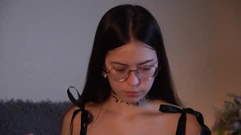 Snapshot of gizefto chatting on 25, 10, 2025 Agness online show from 25, 10, 2025