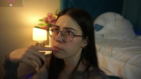 Snapshot of gizefto chatting on 13, 11, 2025 Agness online show from 13, 11, 2025