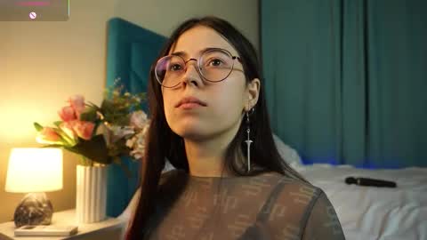 Snapshot of gizefto chatting on 18, 11, 2025 Agness online show from 18, 11, 2025