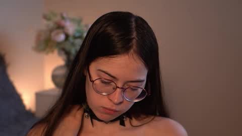 Snapshot of gizefto chatting on 28, 11, 2025 Agness online show from 28, 11, 2025