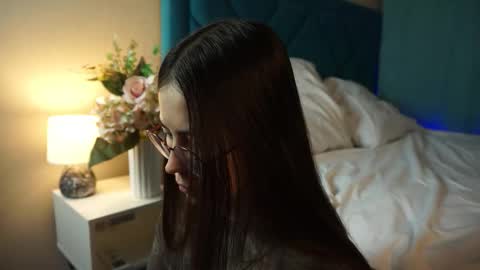 Snapshot of gizefto chatting on 14, 12, 2025 Agness online show from 14, 12, 2025