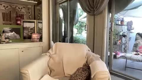 Snapshot of gl1tter_barbie chatting on 15, 7, 2026 Gl1tter Barbie online show from 15, 7, 2026