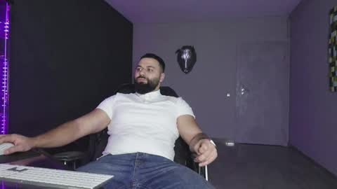 Matthew .. for short call me Matt online show from 5, 2, 2026