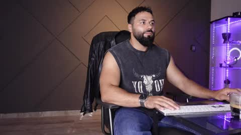 Matthew .. for short call me Matt online show from 2, 6, 2026