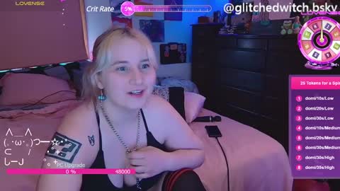 Glitch online show from 24, 1, 2025