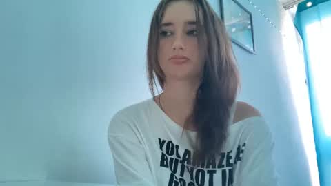 Snapshot of glitzynudge chatting on 26, 7, 2026 Sofia online show from 26, 7, 2026