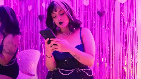 Mimi online show from 13, 2, 2026