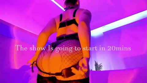 Snapshot of gloomydoll chatting on 9, 5, 2026 Mimi online show from 9, 5, 2026