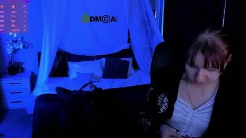 Snapshot of gloria_bubble chatting on 18, 4, 2026 your dream online show from 18, 4, 2026