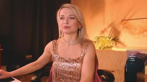 Snapshot of gloria_lovely chatting on 8, 5, 2026 Gloria online show from 8, 5, 2026