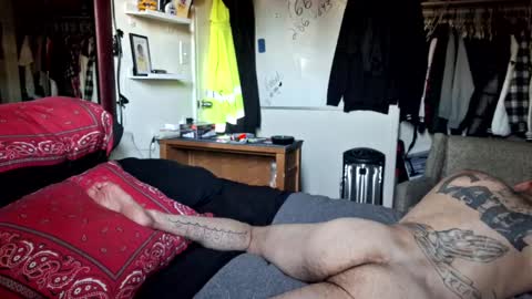 Snapshot of gnasty83 chatting on 11, 2, 2025 gnasty83 online show from 11, 2, 2025