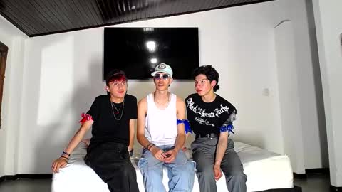 THOMAS AND DAMIAND online show from 15, 10, 2025