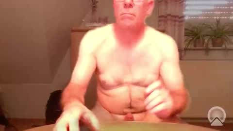 Snapshot of gngh1969 chatting on 28, 5, 2026 gngh1969 online show from 28, 5, 2026