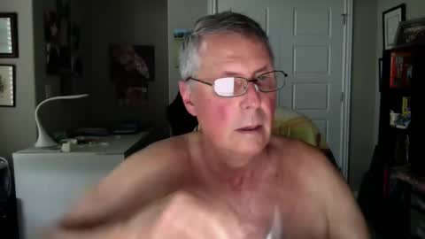 Snapshot of gobber1026 chatting on 15, 4, 2026 gobber1026 online show from 15, 4, 2026