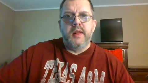 Snapshot of gobey33 chatting on 14, 7, 2026 IDKIDCIDGAF online show from 14, 7, 2026