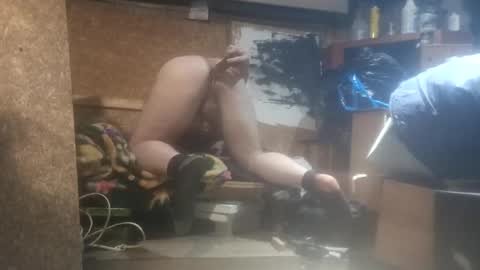 Snapshot of goble35 chatting on 7, 10, 2025 goble35 online show from 7, 10, 2025