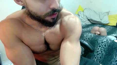 god hunkules online show from 15, 12, 2025