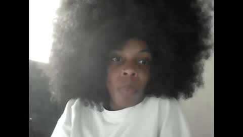 Snapshot of goddess_brenda chatting on 27, 3, 2026 BRENDA Hello love help me please Independent model online show from 27, 3, 2026