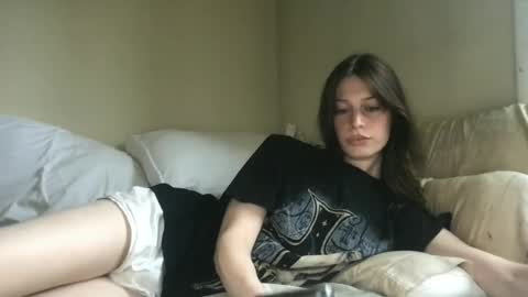 goddess_larz online show from 29, 6, 2026