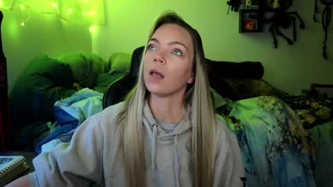 Patricia Mars           Goddess of Mars twitter thegoddessmindy online show from 2, 1, 2025