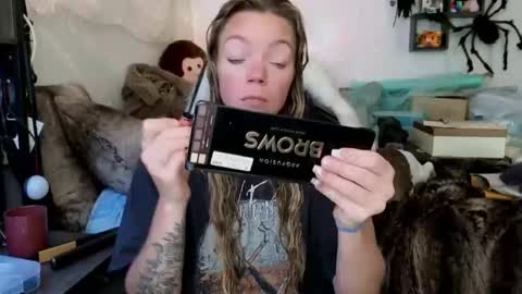 Patricia Mars           Goddess of Mars twitter thegoddessmindy online show from 14, 10, 2025