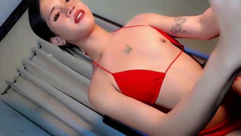 Snapshot of goddess_riana chatting on 4, 10, 2025 YOUR GODDESS RIAN online show from 4, 10, 2025
