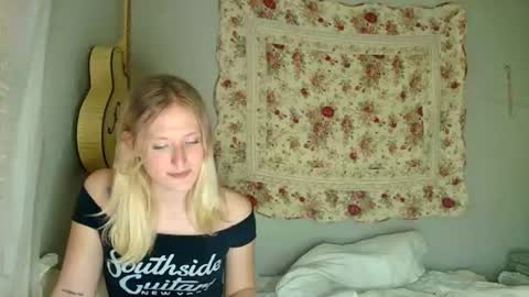 Snapshot of goddessalison chatting on 12, 6, 2026 goddessalison online show from 12, 6, 2026