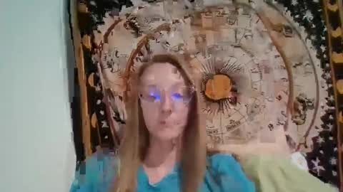 Snapshot of goddesschloexo chatting on 1, 10, 2025 GoddessChloexo online show from 1, 10, 2025